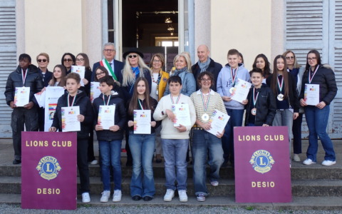 Cerimonia di premiazione per gli studenti del concorso “Un poster per la pace”