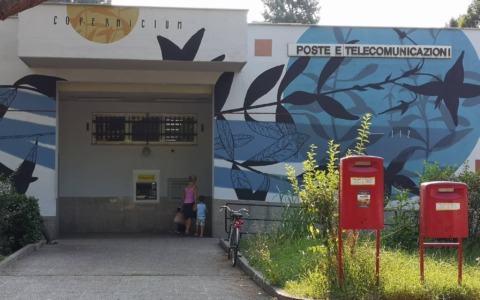 Furti notturni alle Poste di Desio: ufficio chiuso per accertamenti