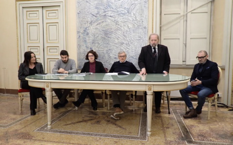 Giancarlo Curone: il “Cavaliere Azzurro” in mostra