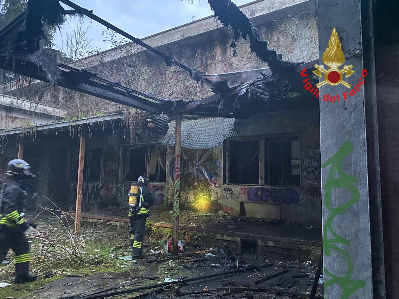 Incendio nell’ex manicomio di Mombello a Limbiate