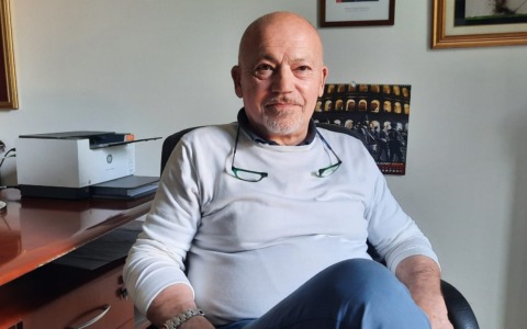 Il sindaco di Bovisio Masciago si dimette