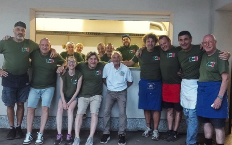 La celebrazione degli Alpini all’insegna della solidarietà